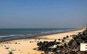 Apto com Linda Vista para o Mar